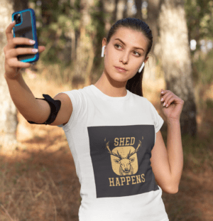 t shirt and shorts mockup of a woman taking a selfie 33080